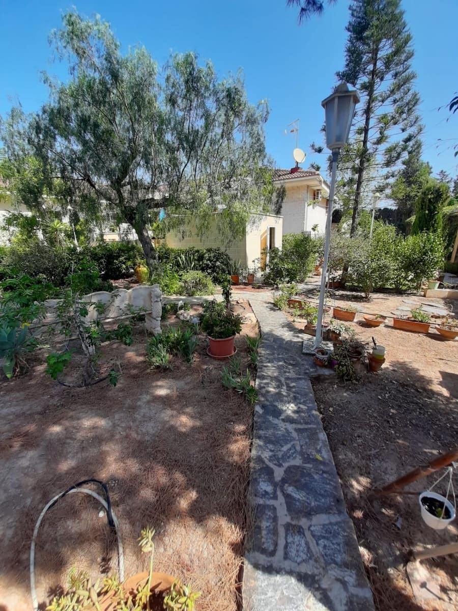 5 Zimmer Villa zu verkaufen in Villamartin - 740.000 € (Ref: 9739049)