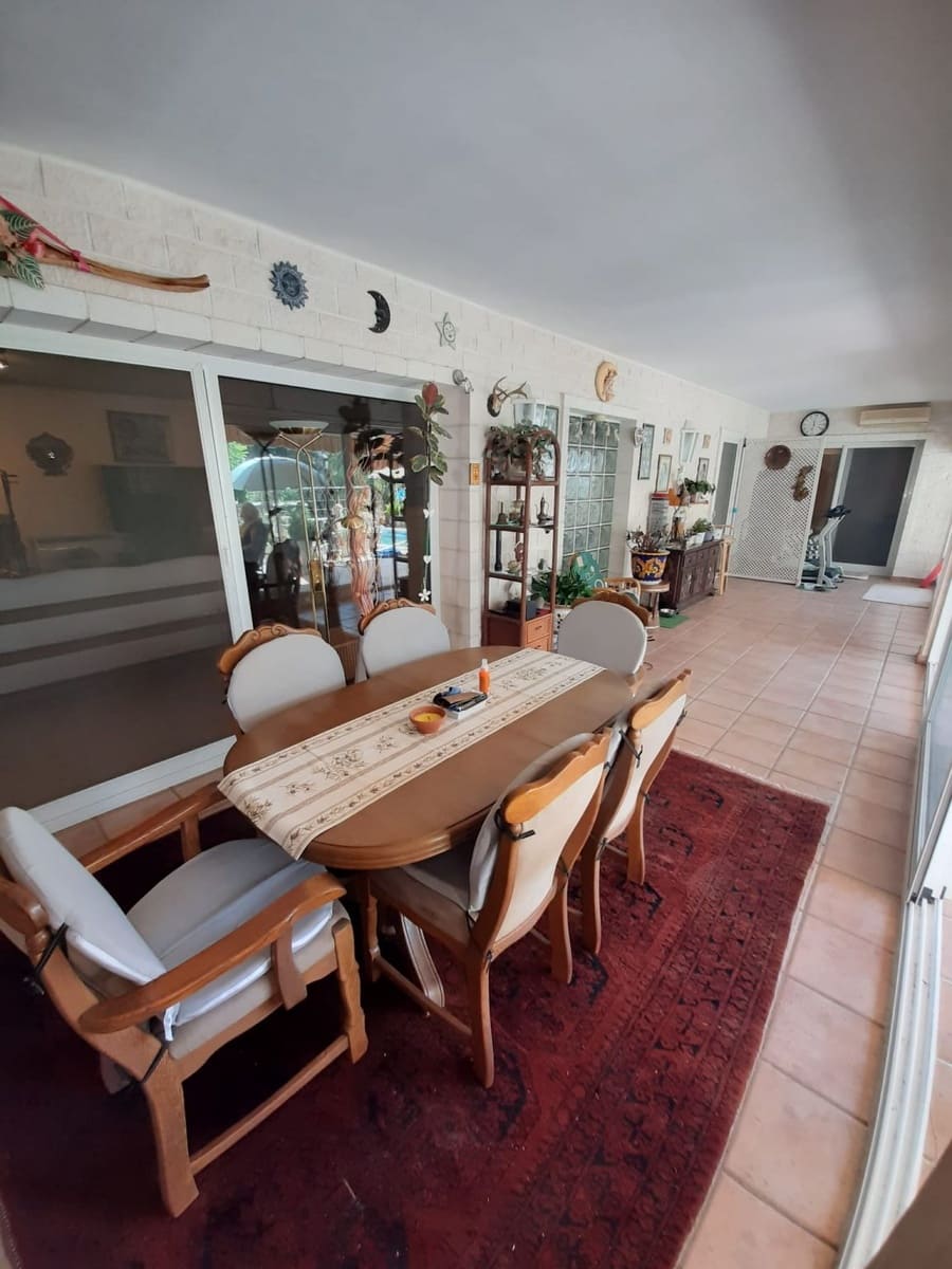 5 Zimmer Villa zu verkaufen in Villamartin - 740.000 € (Ref: 9739049)