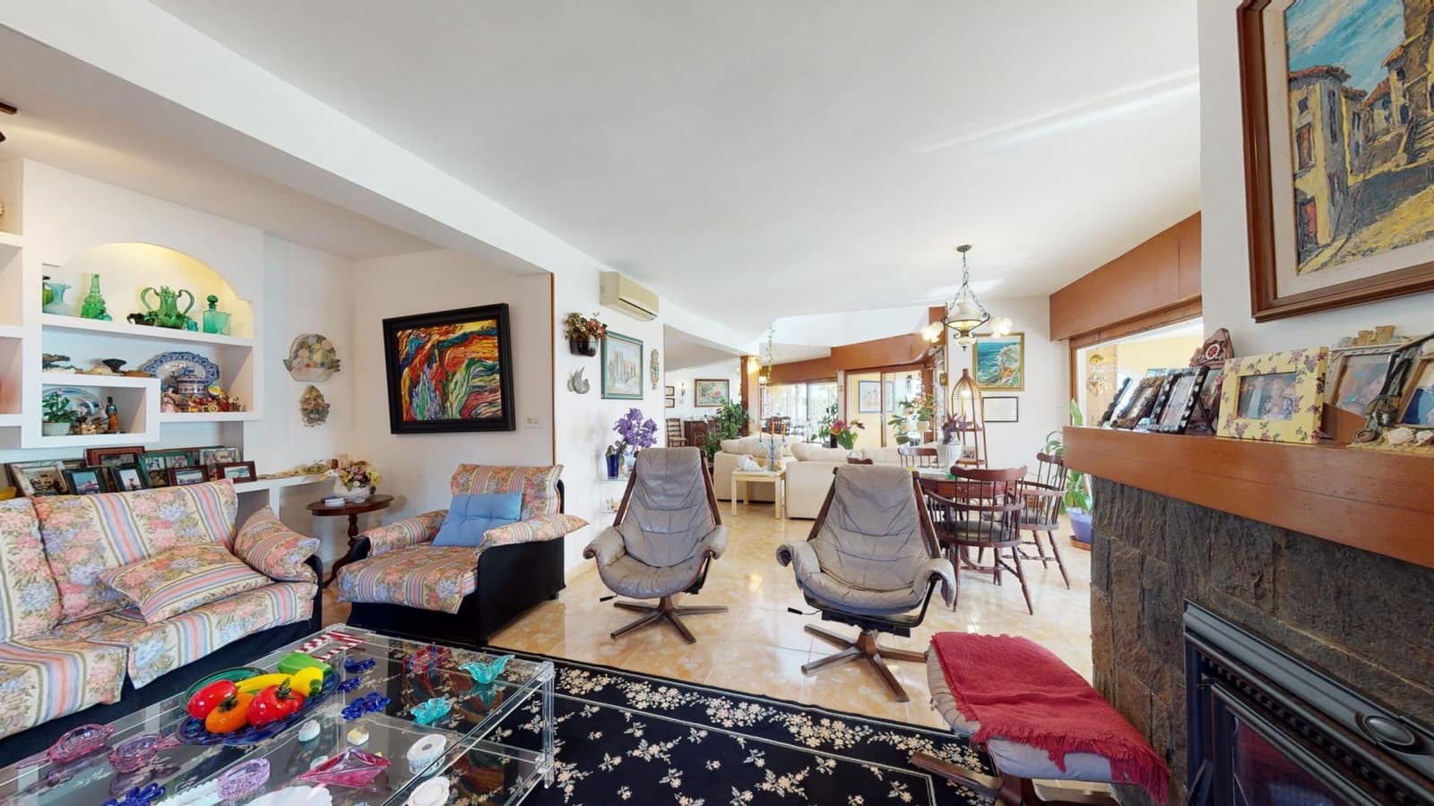 8 bedroom Villa for sale in Cabo Roig - € 4,900,000 (Ref: 9739054)