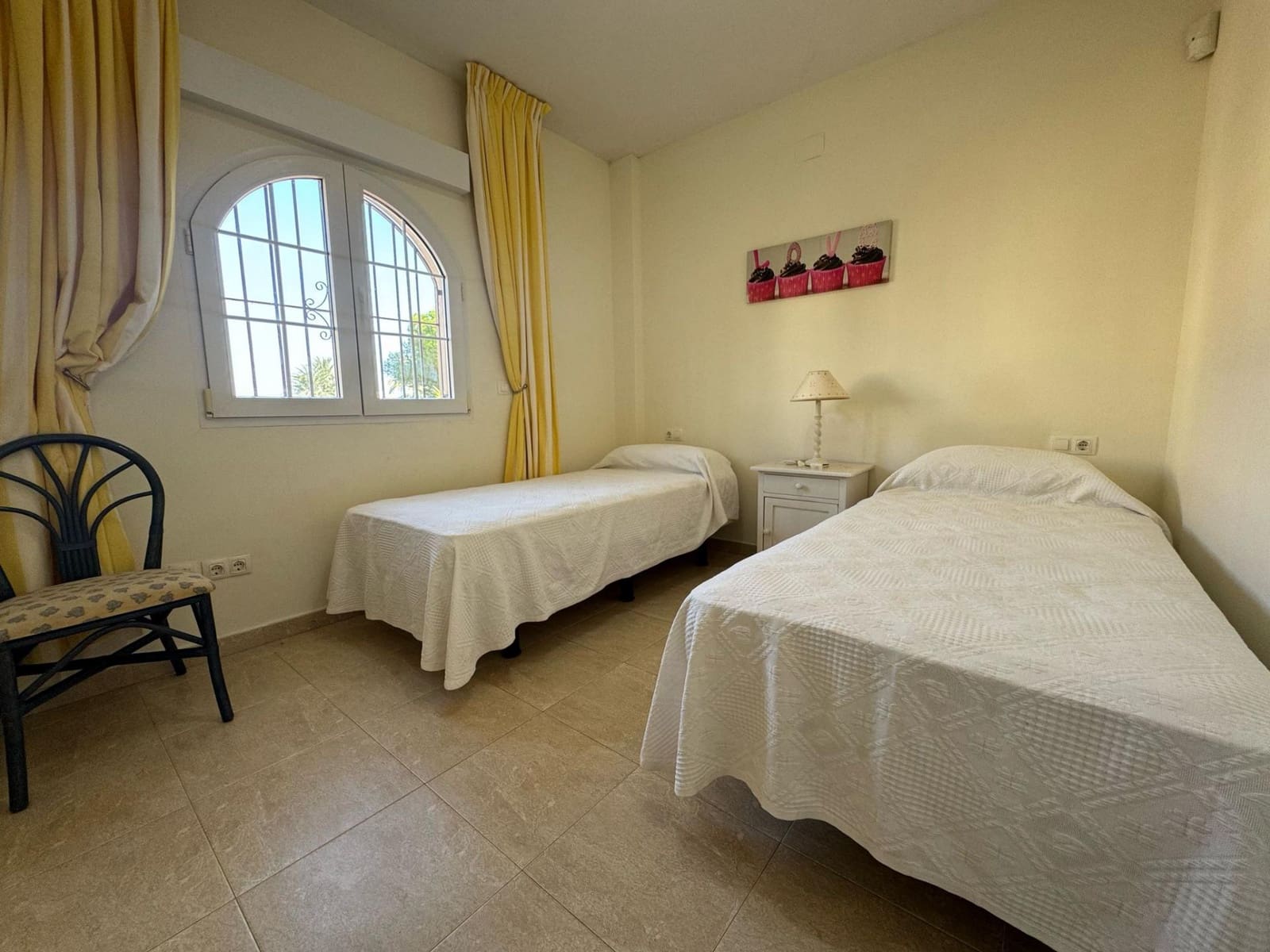 4 chambre Villa/Maison à vendre à Playa Flamenca avec garage - 870 000 € (Ref: 9739055)