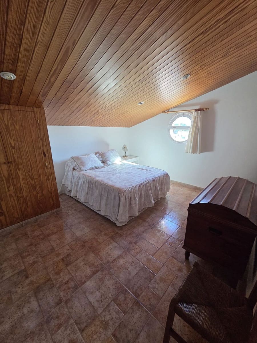 5 Zimmer Villa zu verkaufen in Campoamor mit Garage - 860.000 € (Ref: 9739058)