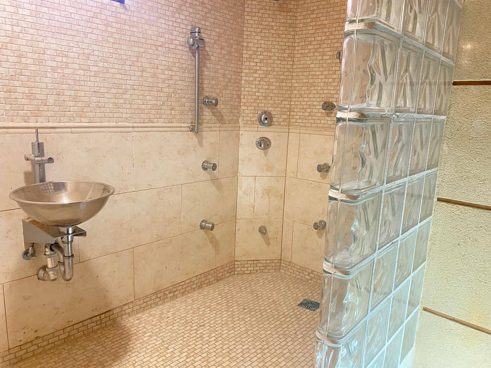 7 Zimmer Villa zu verkaufen in La Siesta - 545.000 € (Ref: 9739059)