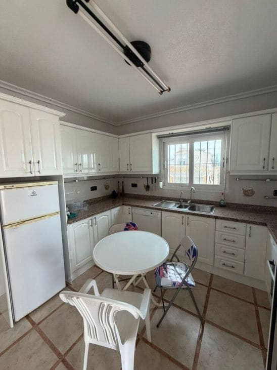 5 sypialnia Willa na sprzedaż w La Zenia z basenem - 650 000 € (Ref: 9739060)