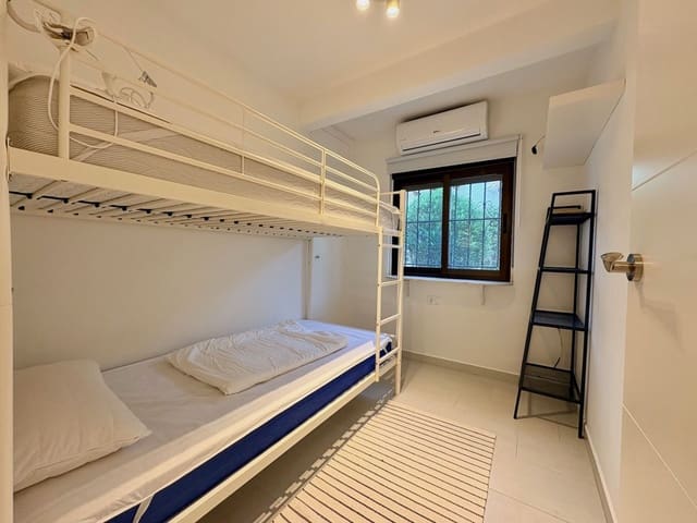 Adosado de 4 habitaciones en Lomas de Cabo Roig - Los Dolses, Orihuela en venta con garaje - 390.000 € (Ref: 9739064)