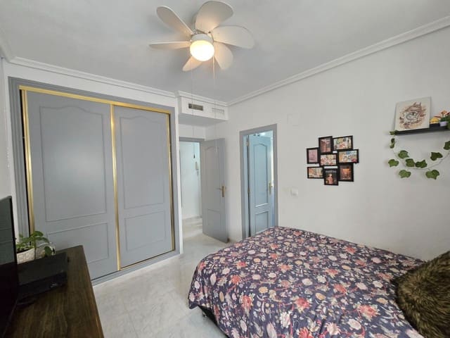 3 soverom Leilighet til salgs i Los Montesinos med svømmebasseng - € 145 000 (Ref: 9739067)
