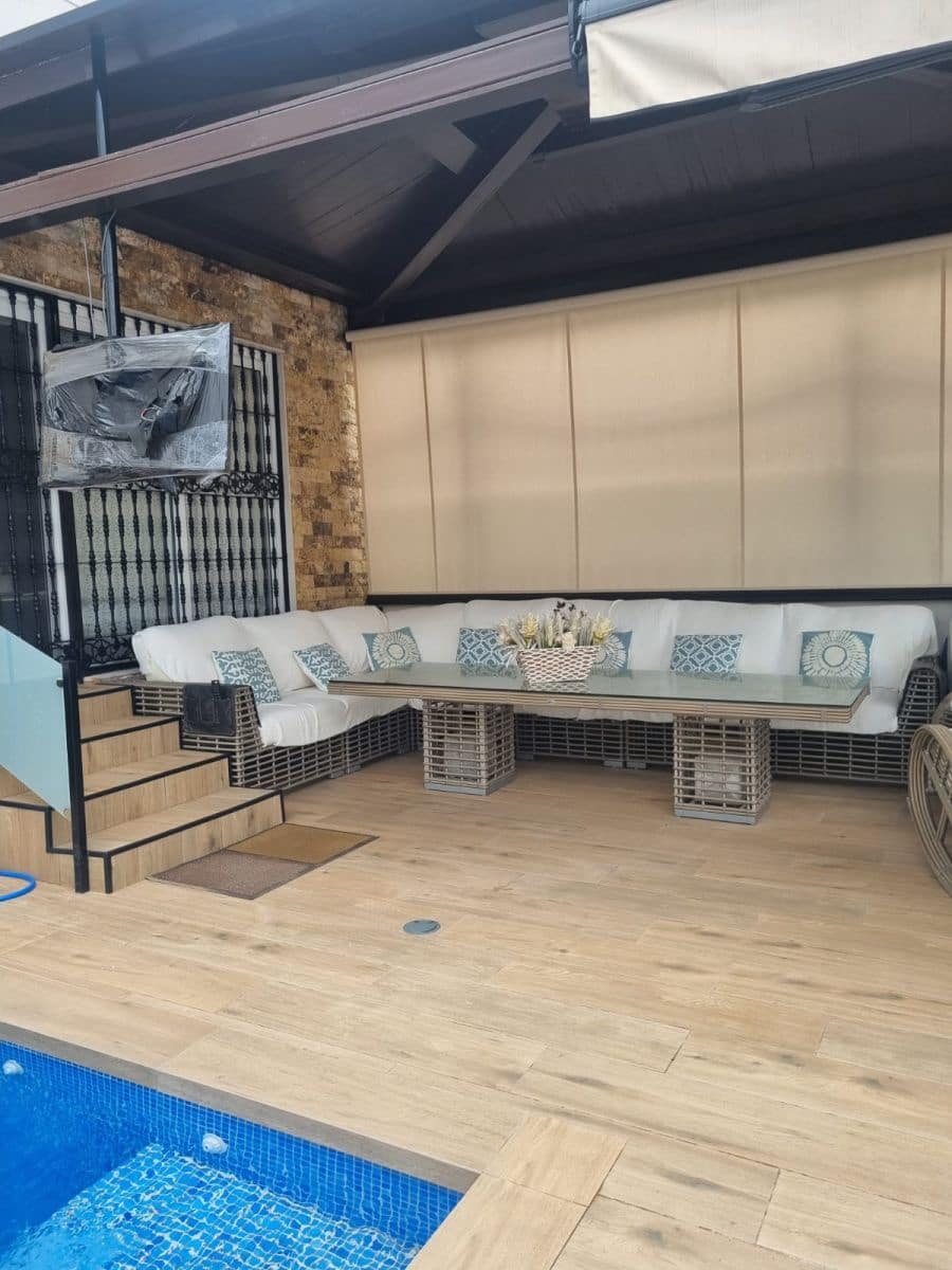 4 quarto Moradia Geminada para venda em La Zenia - 359 000 € (Ref: 9739073)