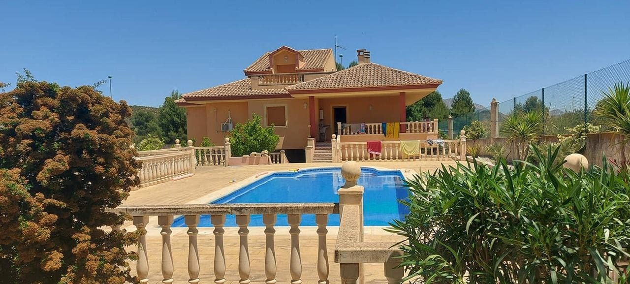 5 Zimmer Villa zu verkaufen in Calasparra - 305.000 € (Ref: 9741915)