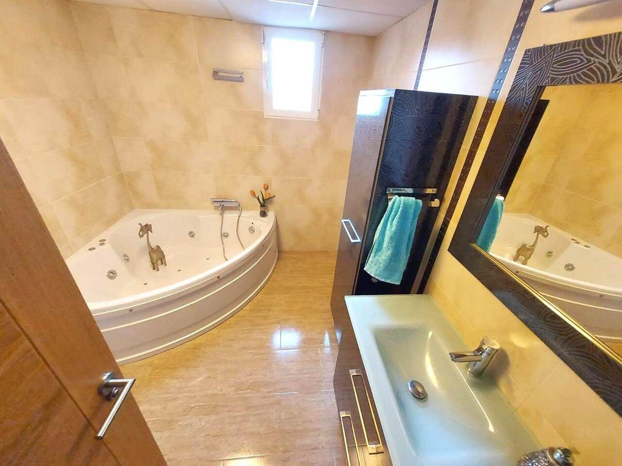 3 bedroom Villa for sale in Murcia city - € 450,000 (Ref: 9741918)