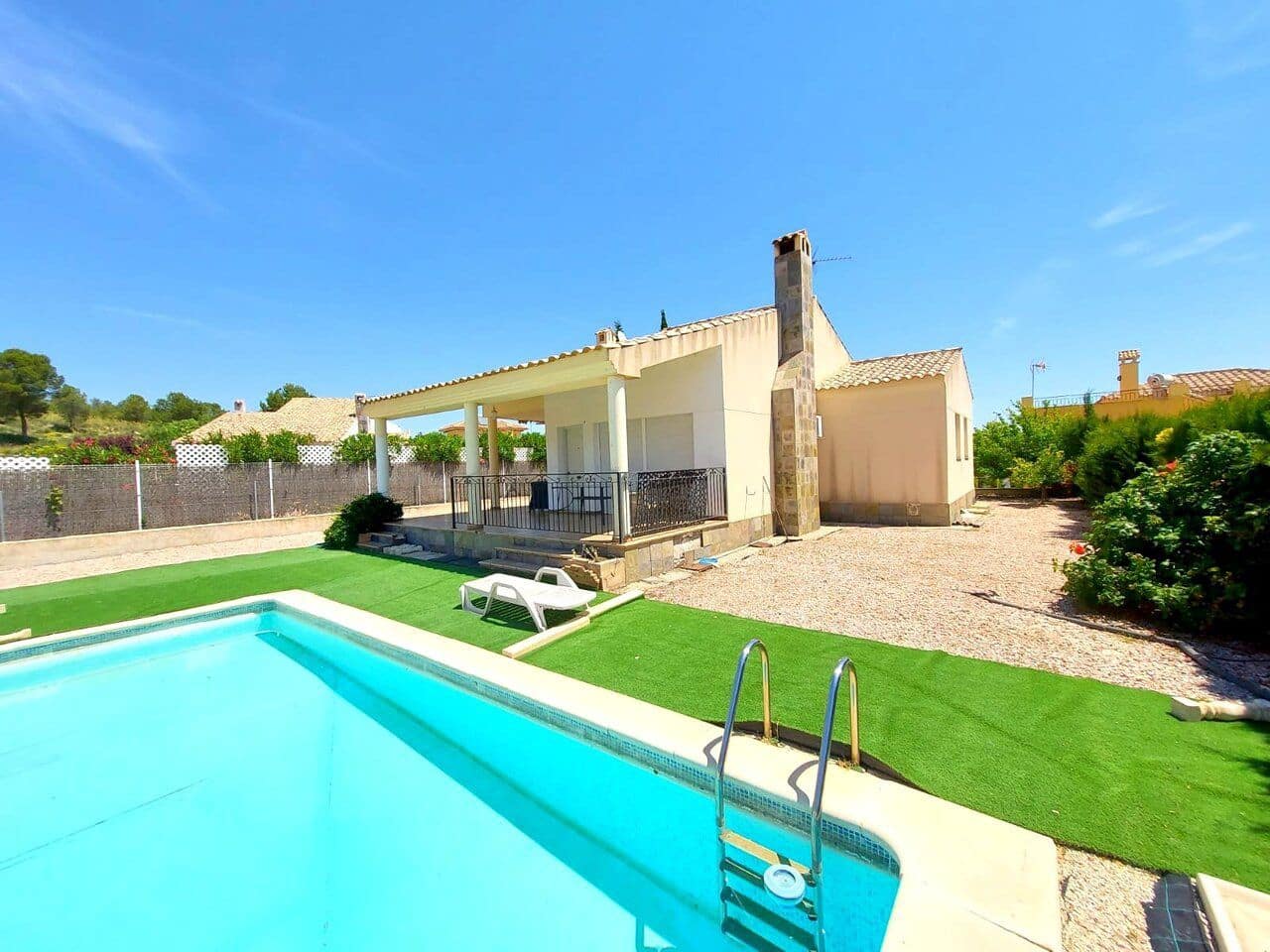 3 bedroom Villa for sale in Murcia city - € 185,000 (Ref: 9741920)