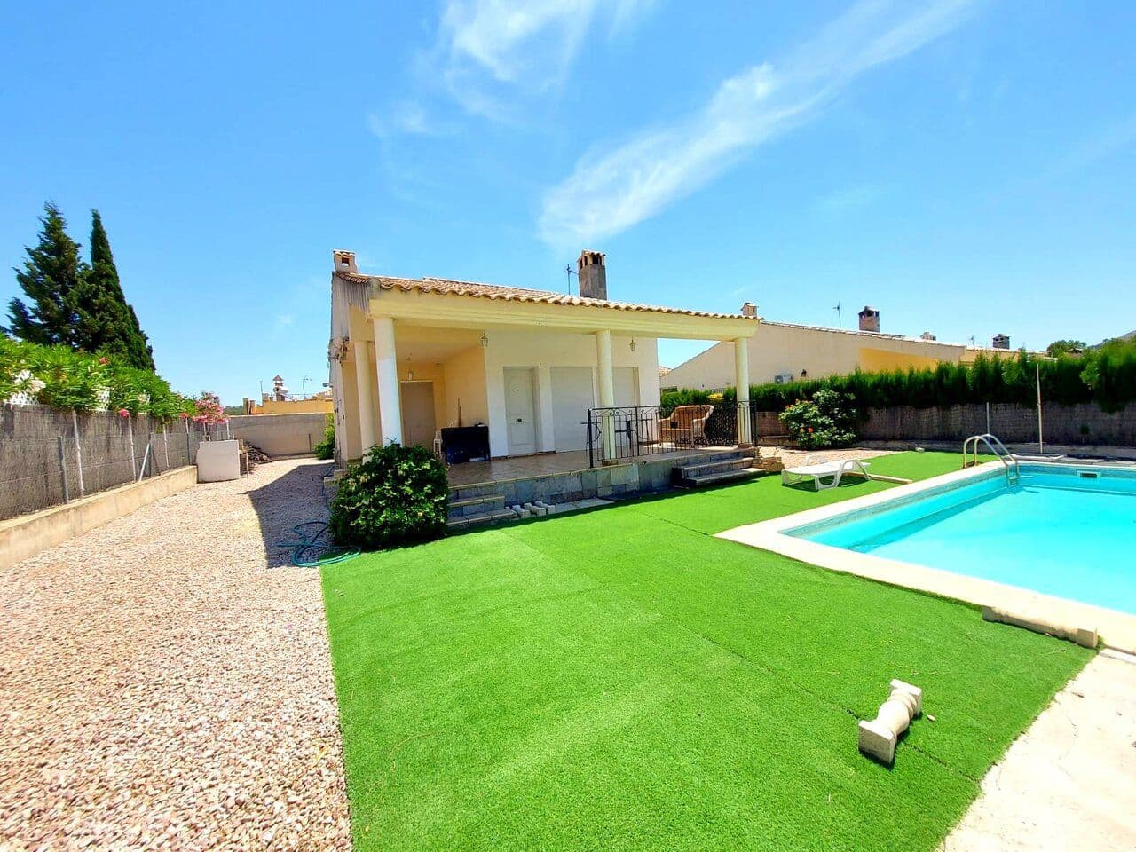 3 bedroom Villa for sale in Murcia city - € 185,000 (Ref: 9741920)