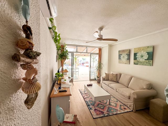 2 soverom Leilighet til salgs i Las Piscinas Naturales, Torrevieja - € 227 000 (Ref: 9741924)