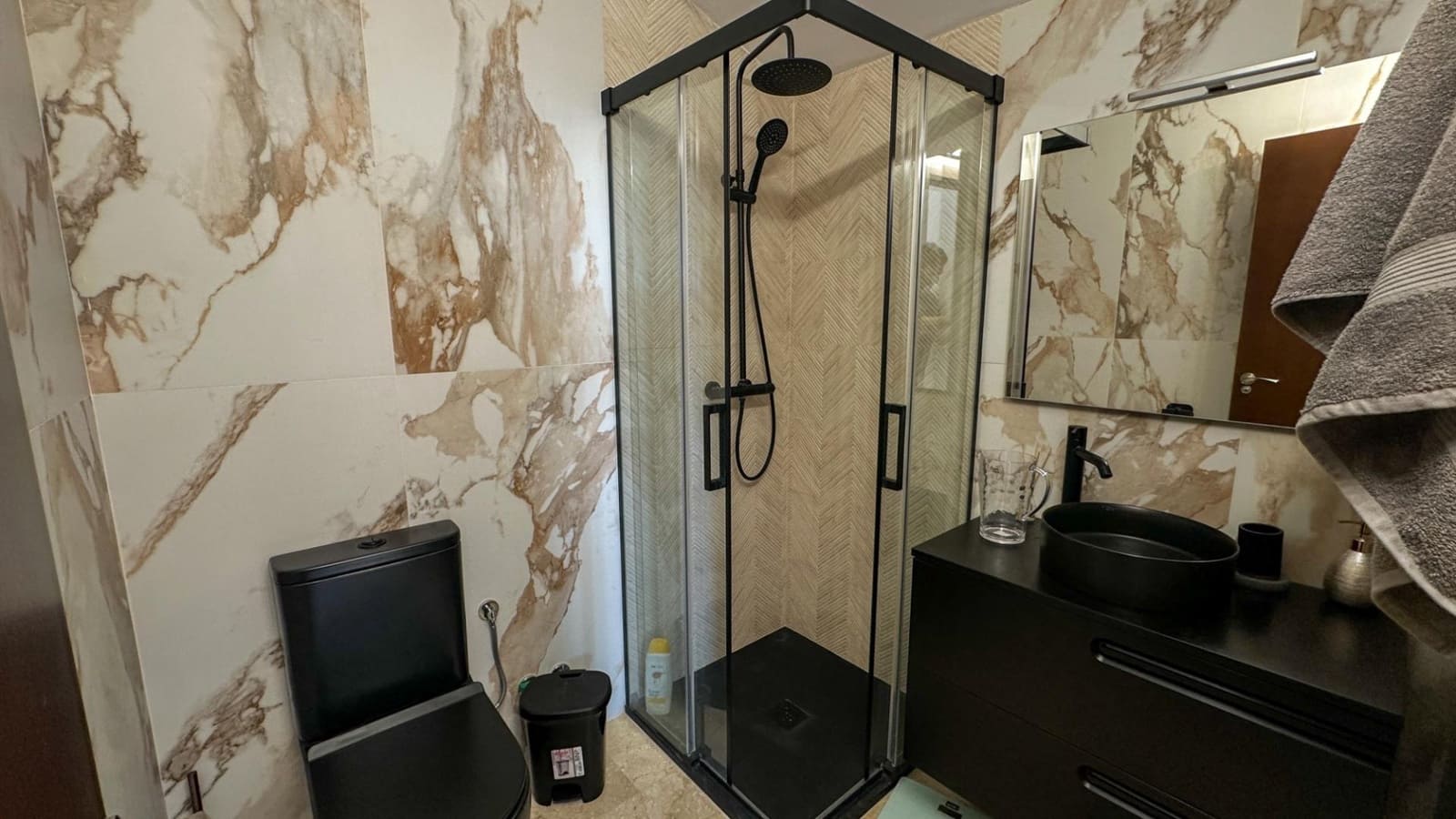 3 Zimmer Apartment zu verkaufen in Orihuela Costa mit Garage - 319.000 € (Ref: 9741948)