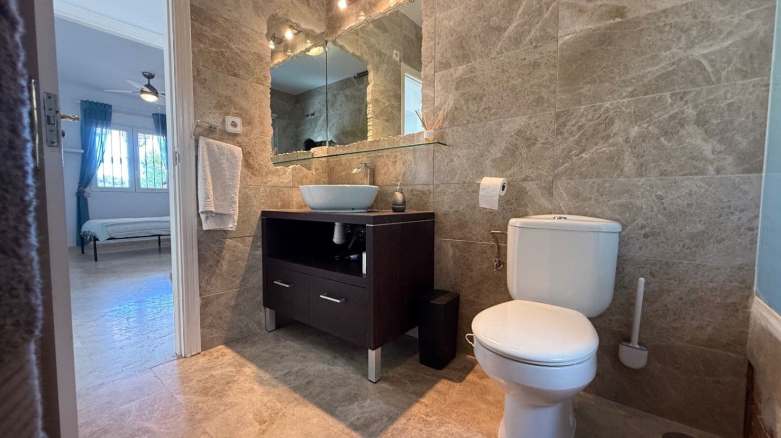 4 bedroom Villa for sale in Las Ramblas Golf with garage - € 675,000 (Ref: 9742013)