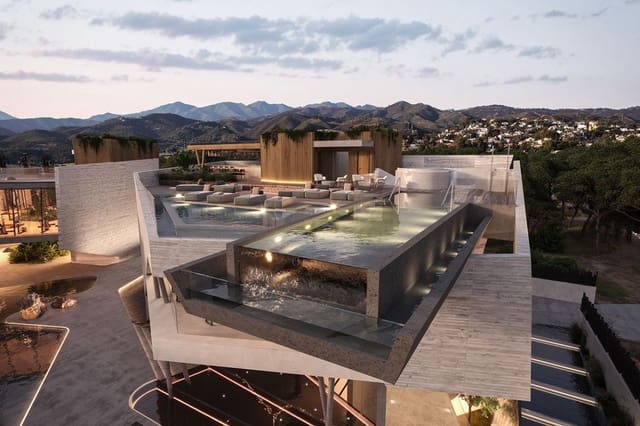 3 bedroom Bungalow for sale in Marbella with pool - € 5,200,000 (Ref: 9742031)