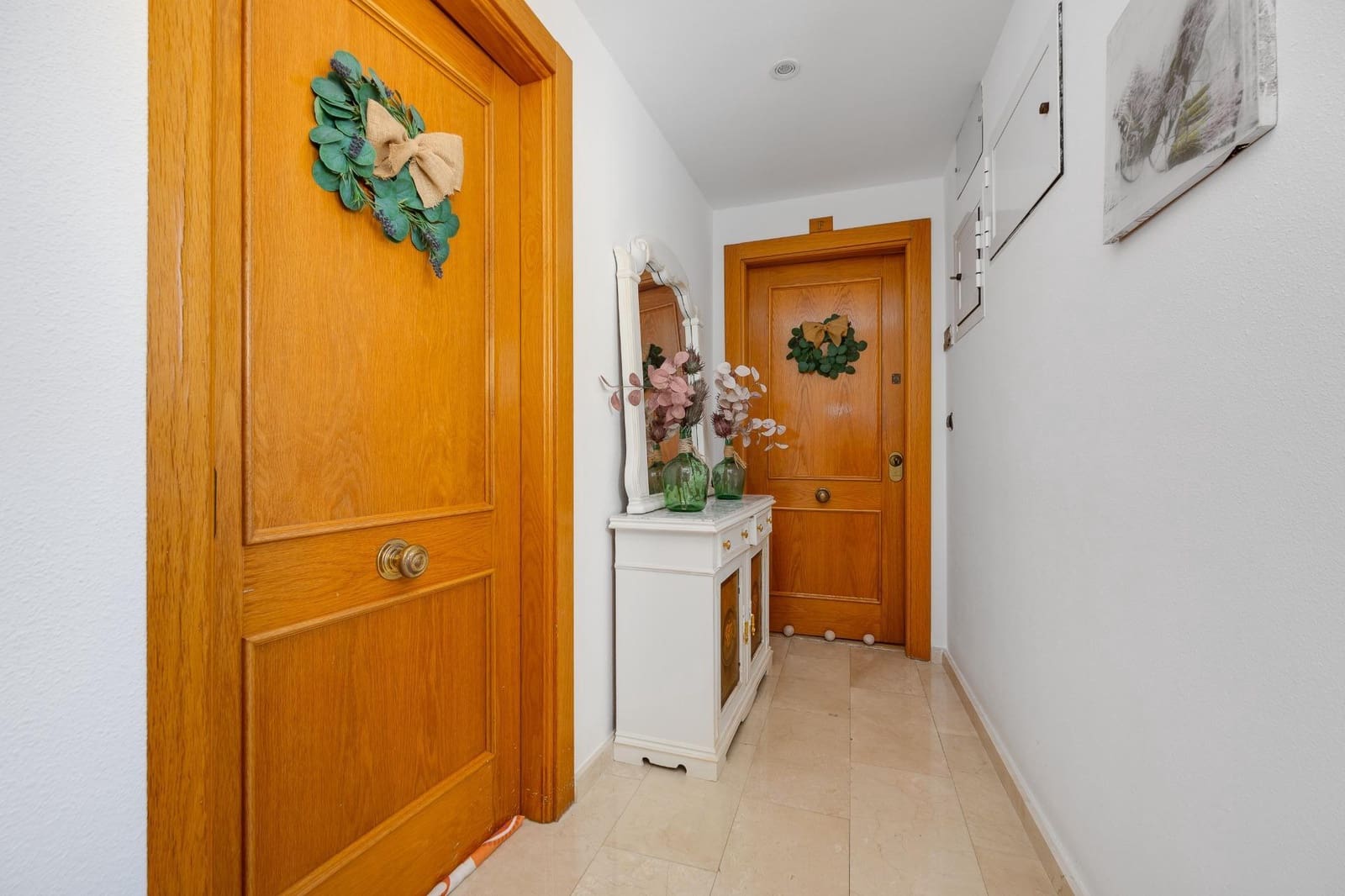 Ático de 2 habitaciones en Torrevieja en venta - 215.000 € (Ref: 9742034)