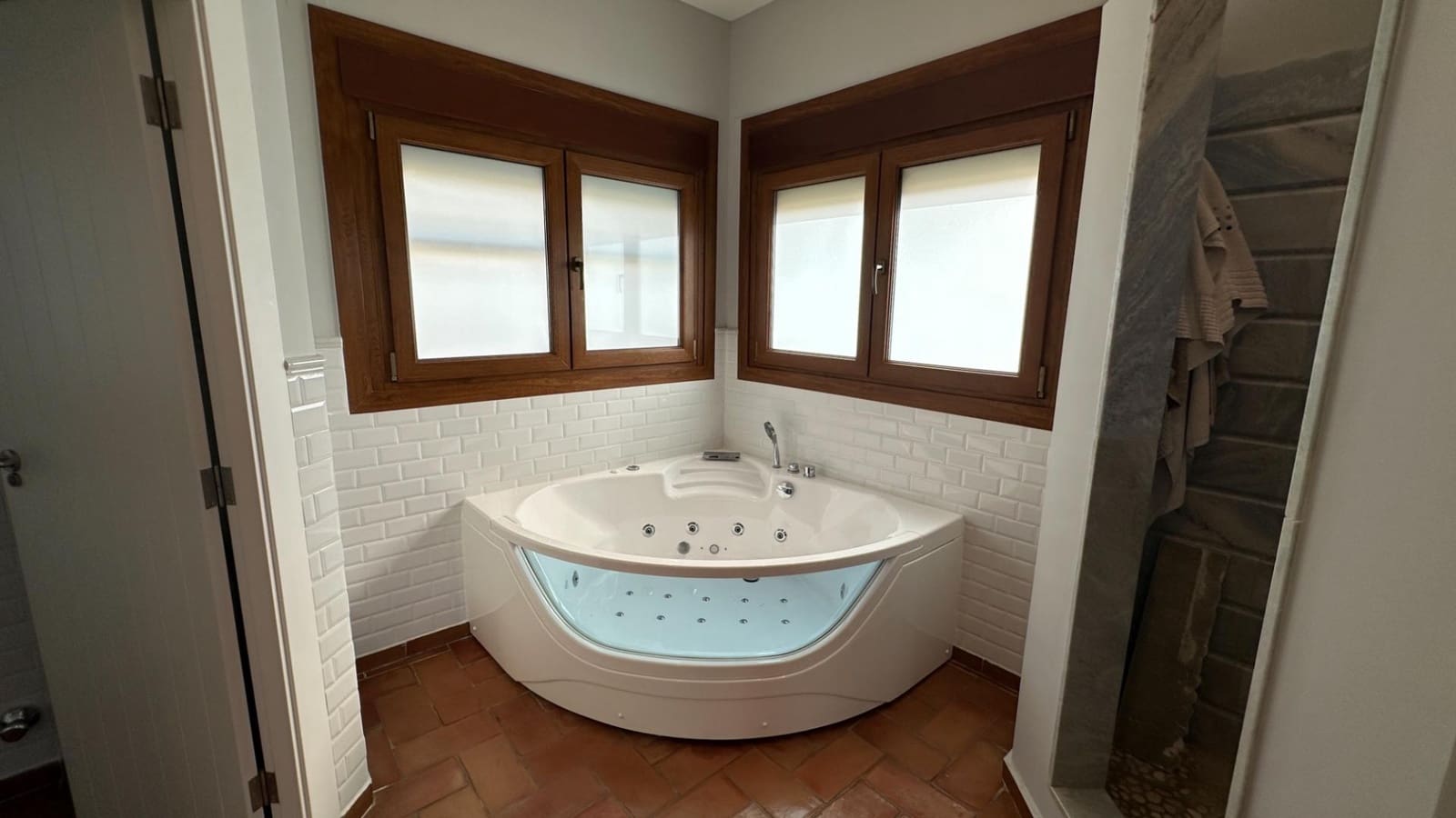 7 bedroom Villa for sale in Campoamor with garage - € 1,349,000 (Ref: 9742066)