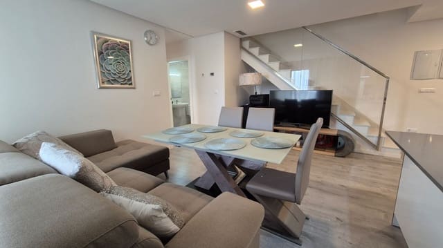 Ático de 2 habitaciones en La Zenia, Orihuela en venta - 322.100 € (Ref: 9742071)