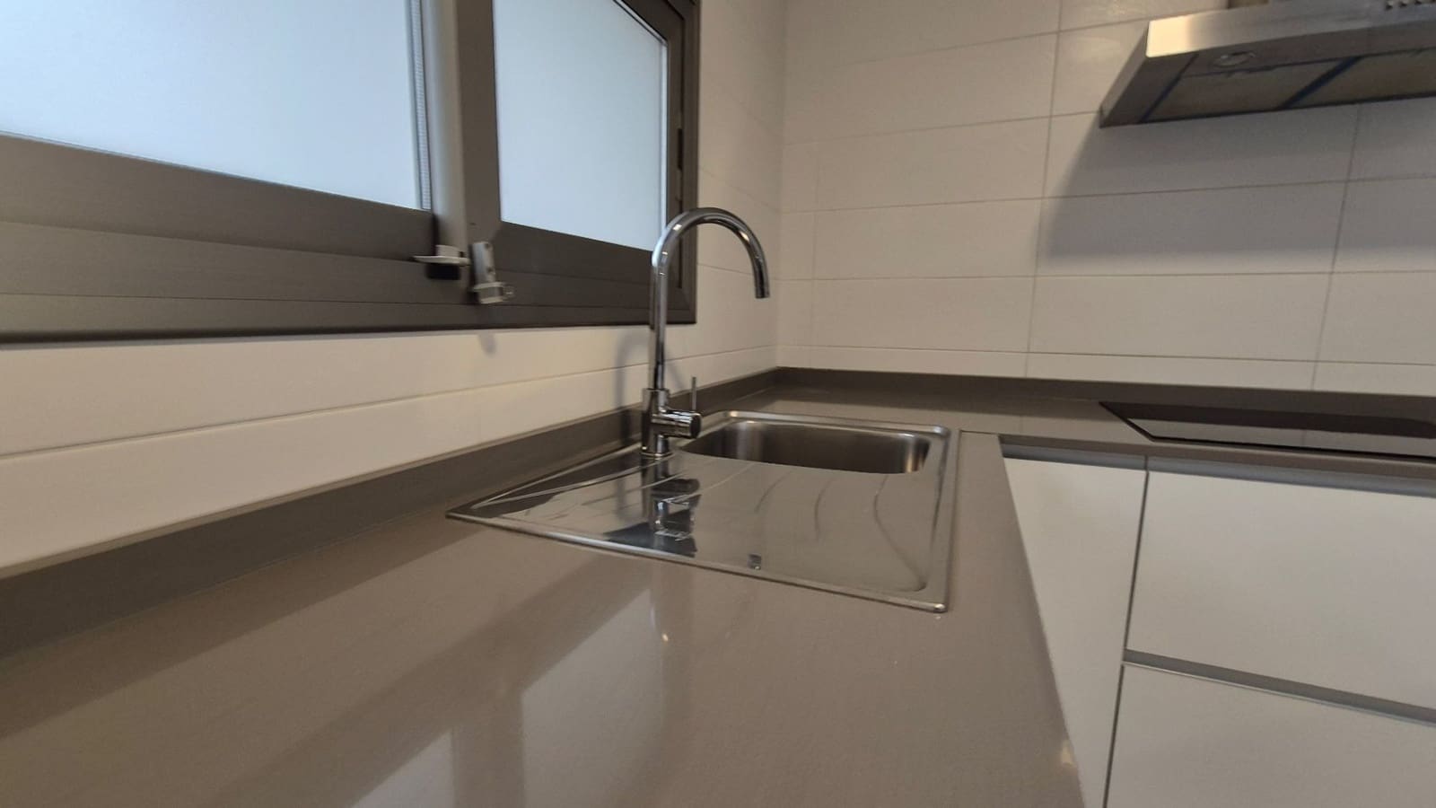 Ático de 2 habitaciones en La Zenia en venta - 322.100 € (Ref: 9742071)