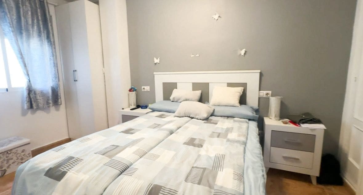 2 chambre Appartement à vendre à Torrevieja - 195 000 € (Ref: 9742077)