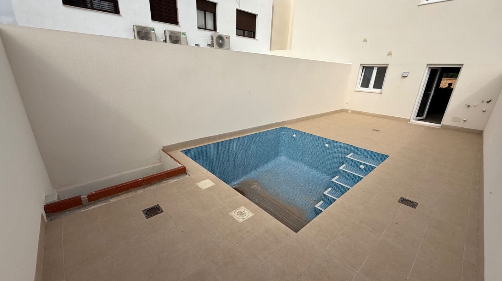 3 bedroom Apartment for sale in Pilar de la Horadada - € 265,000 (Ref: 9742081)