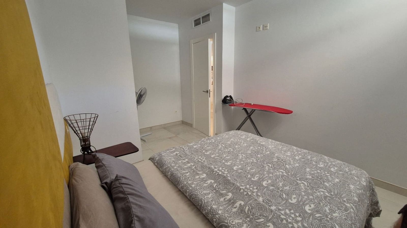 Chalet de 4 habitaciones en Torrevieja en venta - 785.000 € (Ref: 9742083)