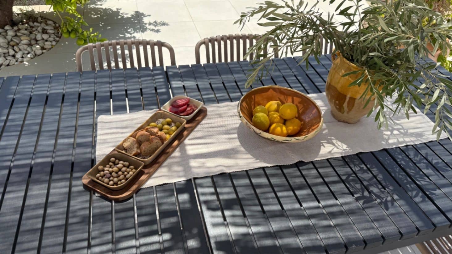 3 bedroom Villa for sale in El Chaparral with garage - € 645,000 (Ref: 9742085)