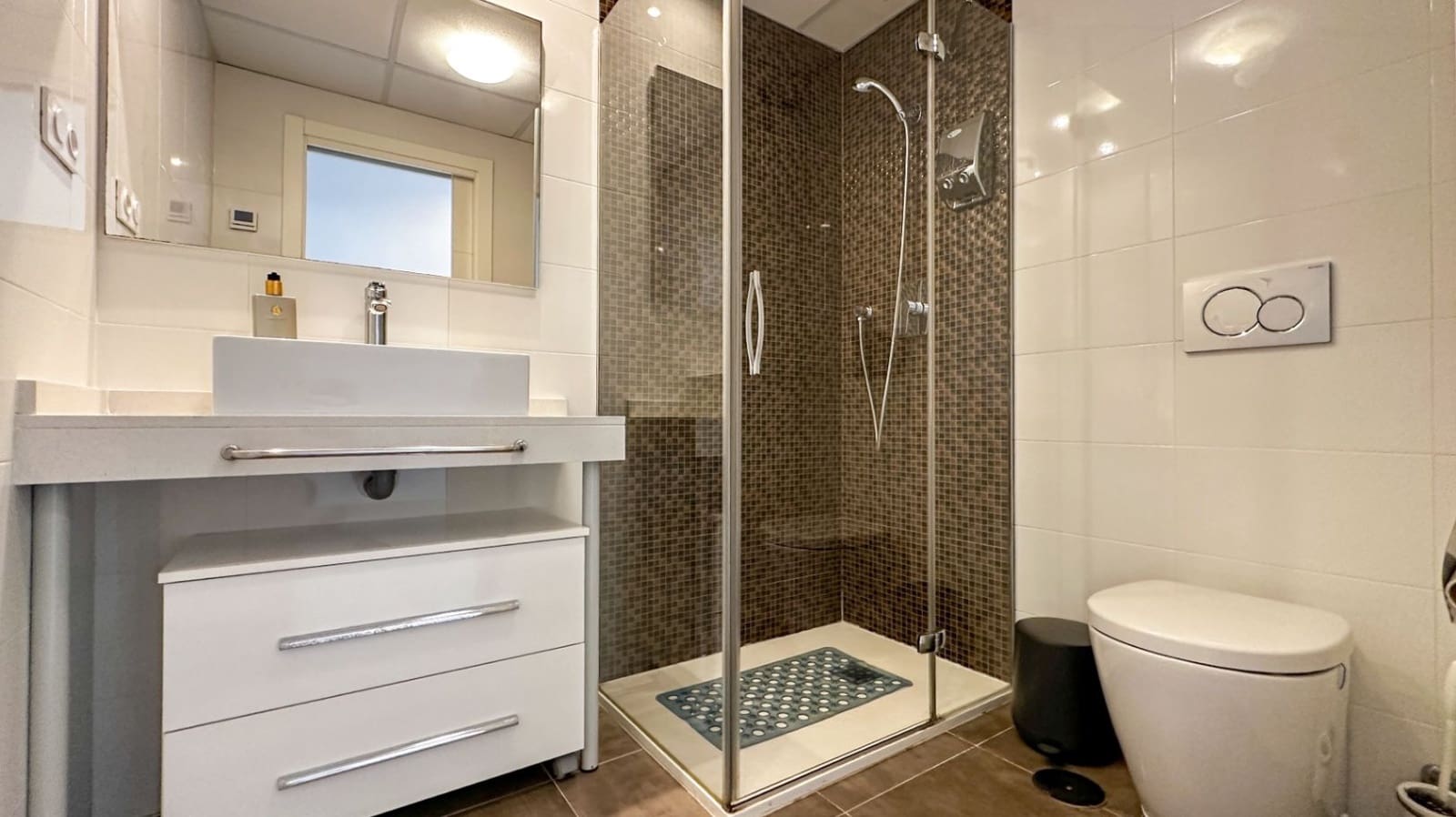 2 chambre Appartement à vendre à Punta Prima avec garage - 420 000 € (Ref: 9742086)