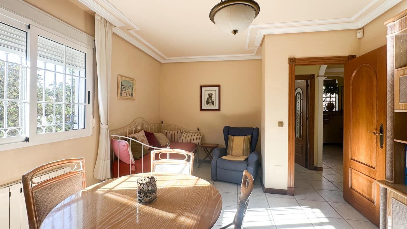 6 slaapkamer Villa te koop in La Mata met zwembad garage - € 950.000 (Ref: 9742094)