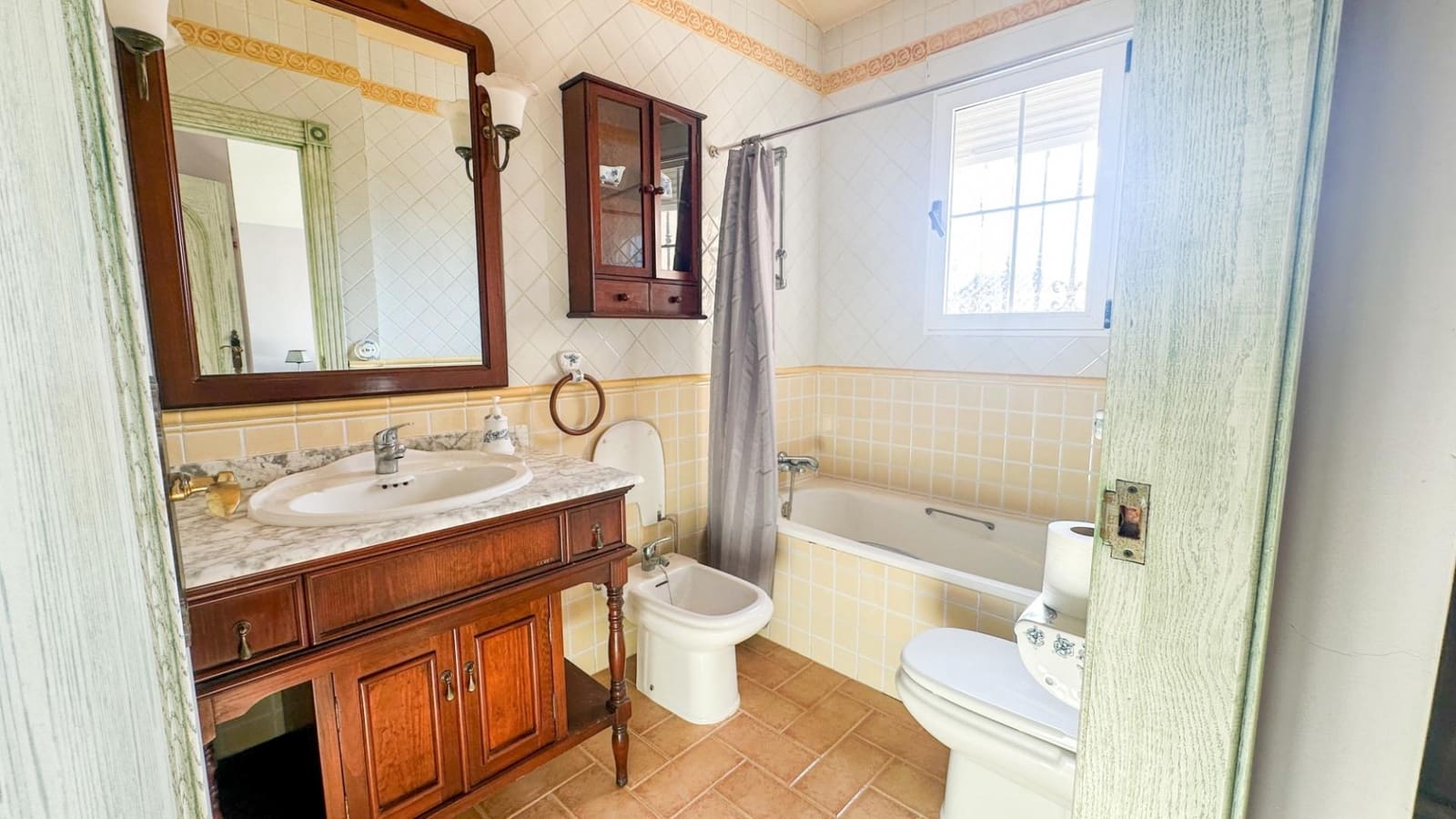 6 slaapkamer Villa te koop in La Mata met zwembad garage - € 950.000 (Ref: 9742094)