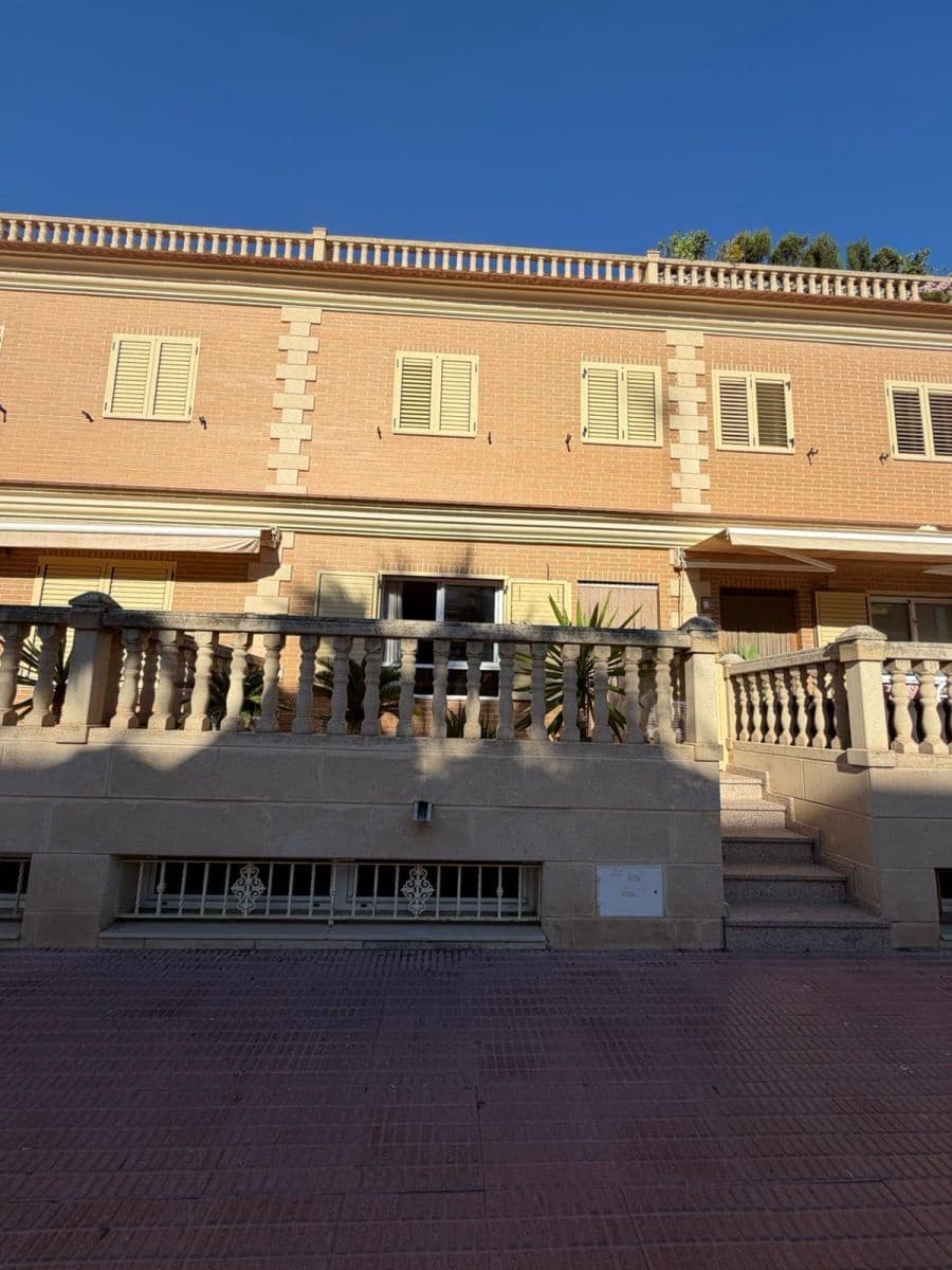 3 chambre Villa/Maison Mitoyenne à vendre à Guardamar del Segura - 360 000 € (Ref: 9742095)