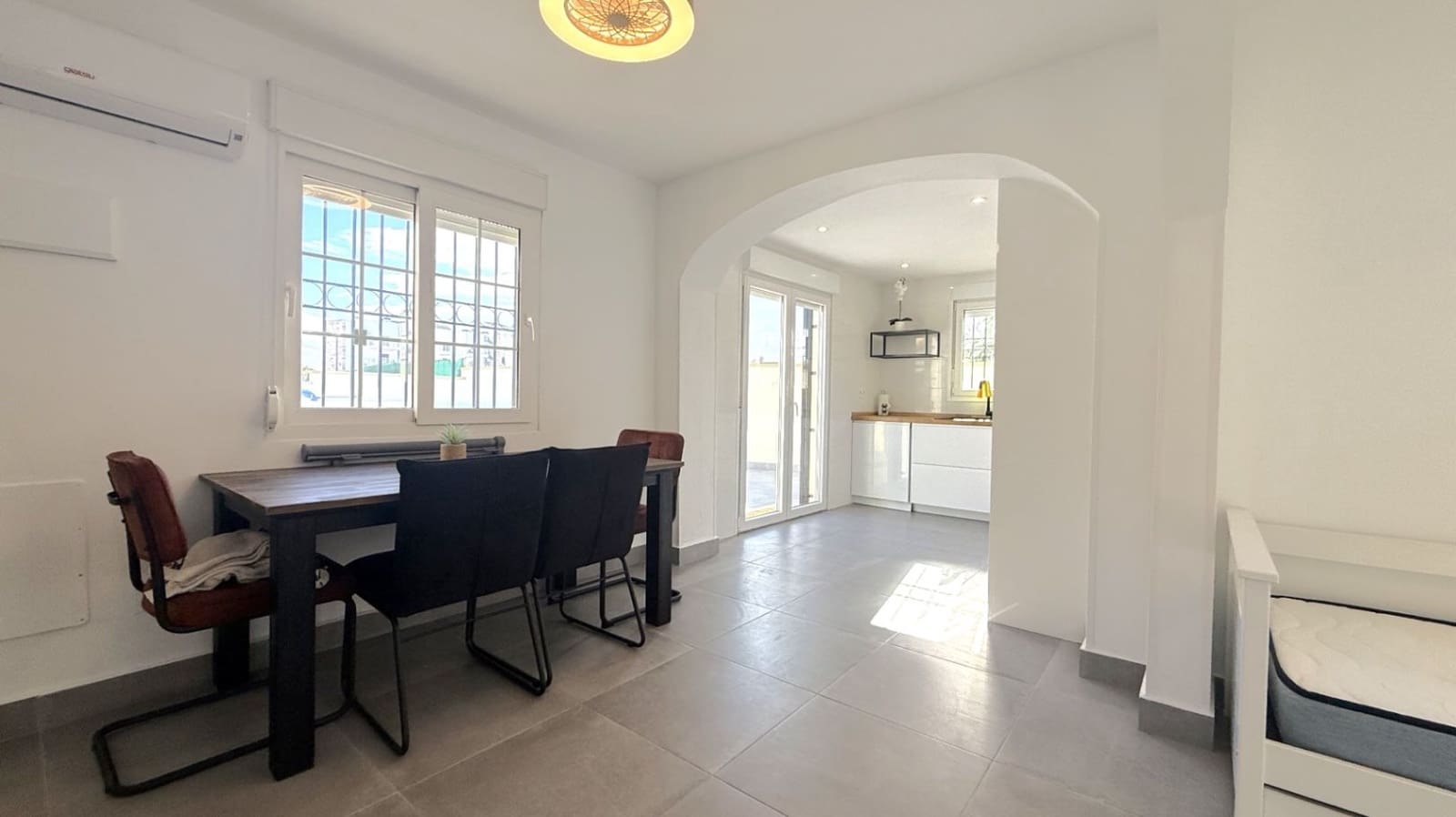 2 sovrum Hus till salu i La Zenia - 339 000 € (Ref: 9742097)