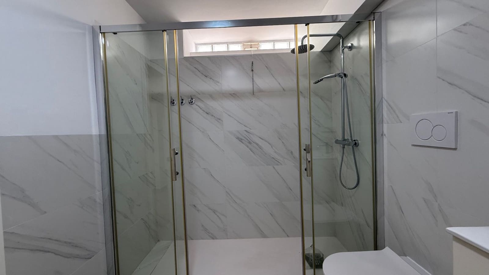 Adosado de 5 habitaciones en Orihuela Costa en venta - 299.900 € (Ref: 9742100)