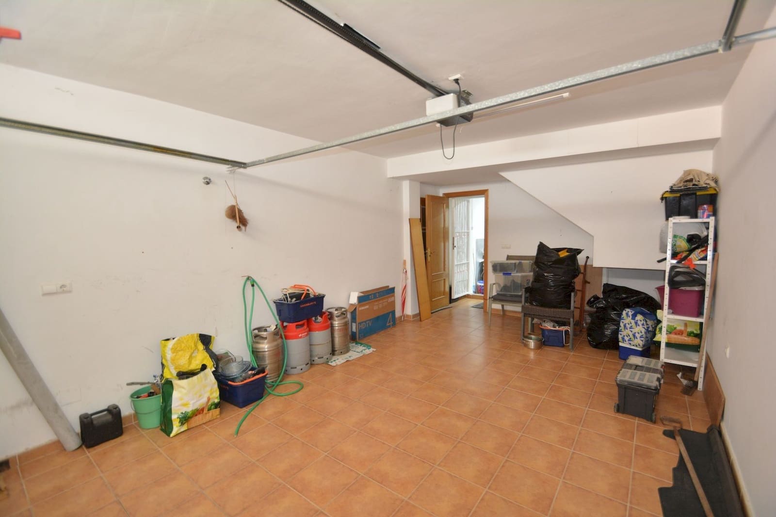 2 bedroom Townhouse for sale in Guardamar del Segura with garage - € 210,000 (Ref: 9744188)