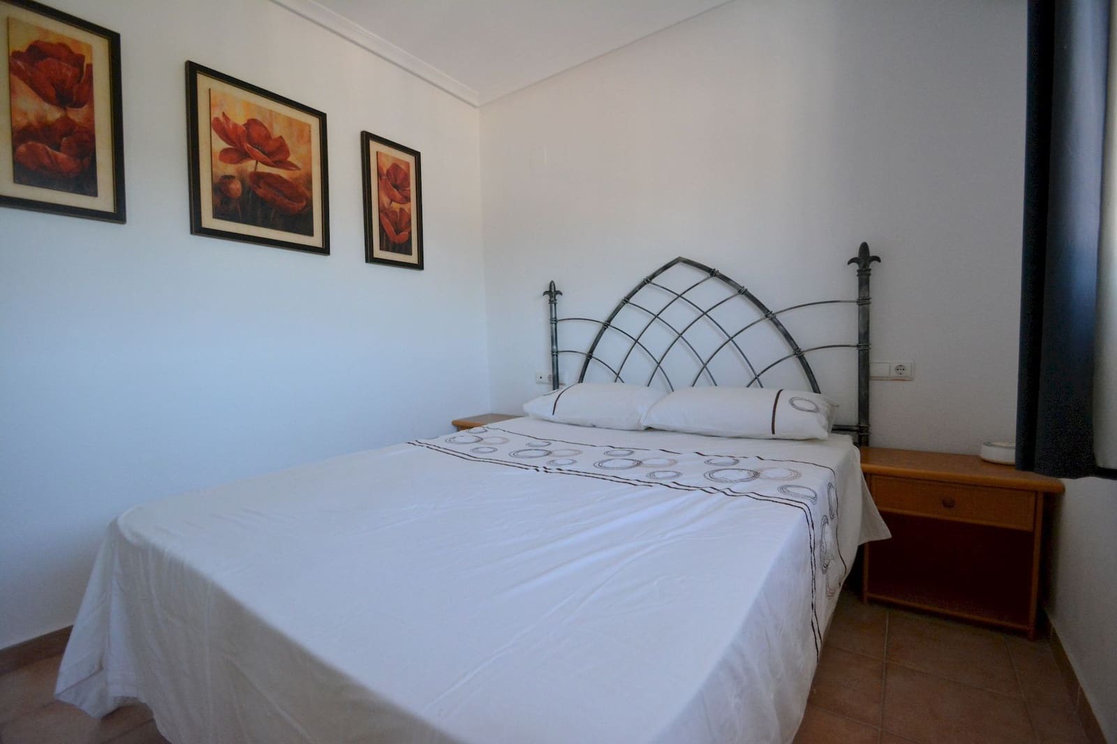 2 bedroom Townhouse for sale in Guardamar del Segura with garage - € 210,000 (Ref: 9744188)