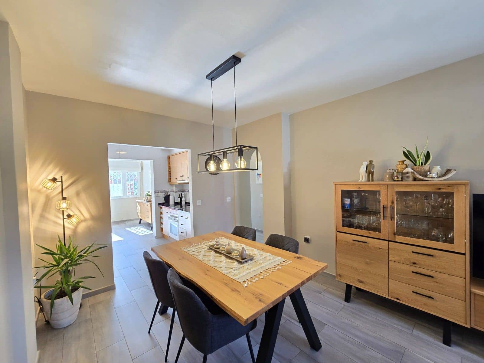 2 makuuhuone Huoneisto myytävänä paikassa Los Altos mukana uima-altaan - 215 000 € (Ref: 9762179)