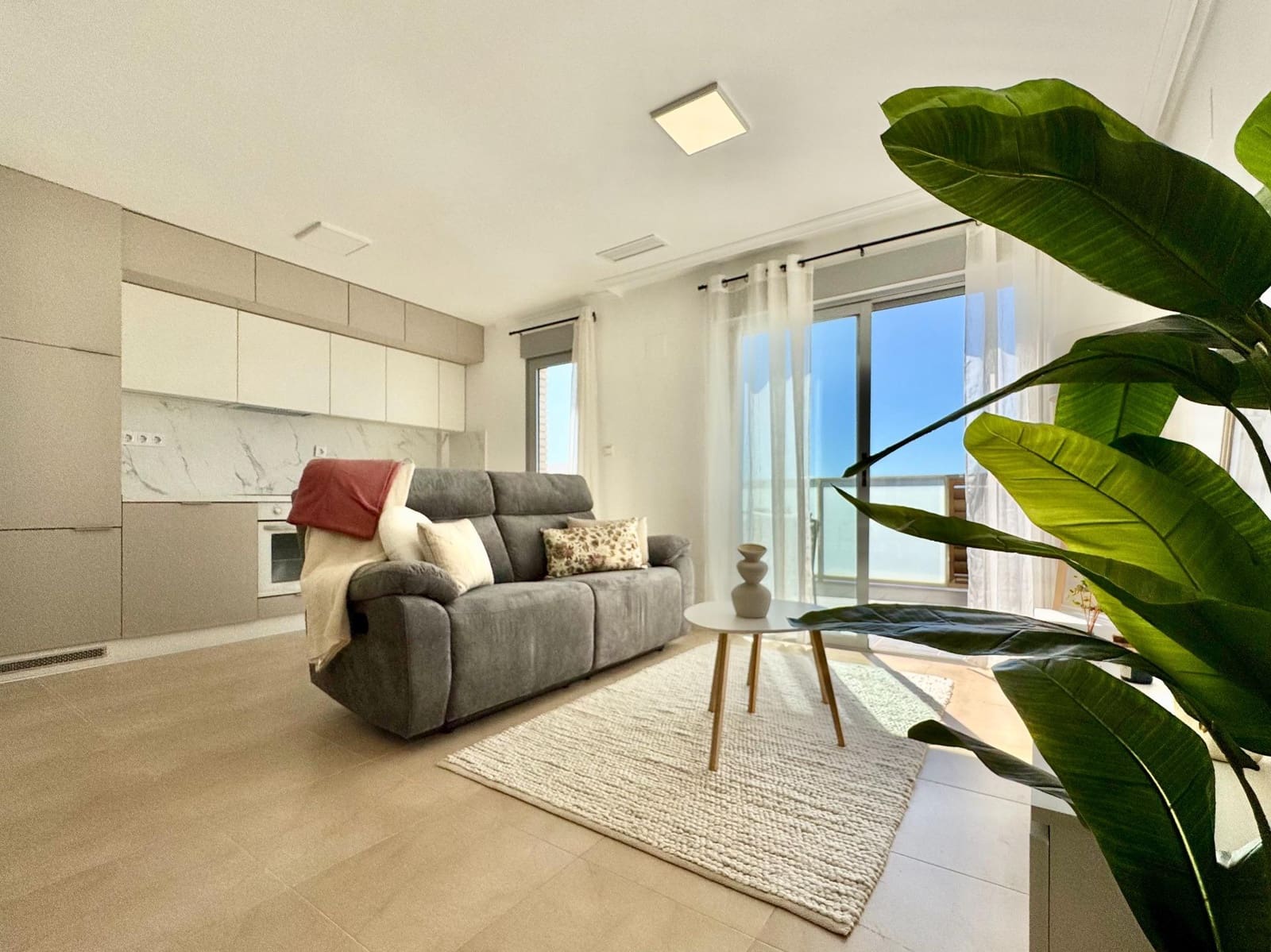 3 soverom Leilighet til salgs i Torrevieja med garasje - € 220 000 (Ref: 9762184)