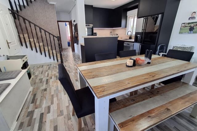 4 slaapkamer Villa te koop in Algorfa met zwembad - € 395.000 (Ref: 9762188)