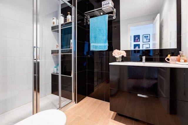 2 chambre Penthouse à vendre à Lomas de Campoamor - Las Ramblas, Orihuela - 185 000 € (Ref: 9765165)