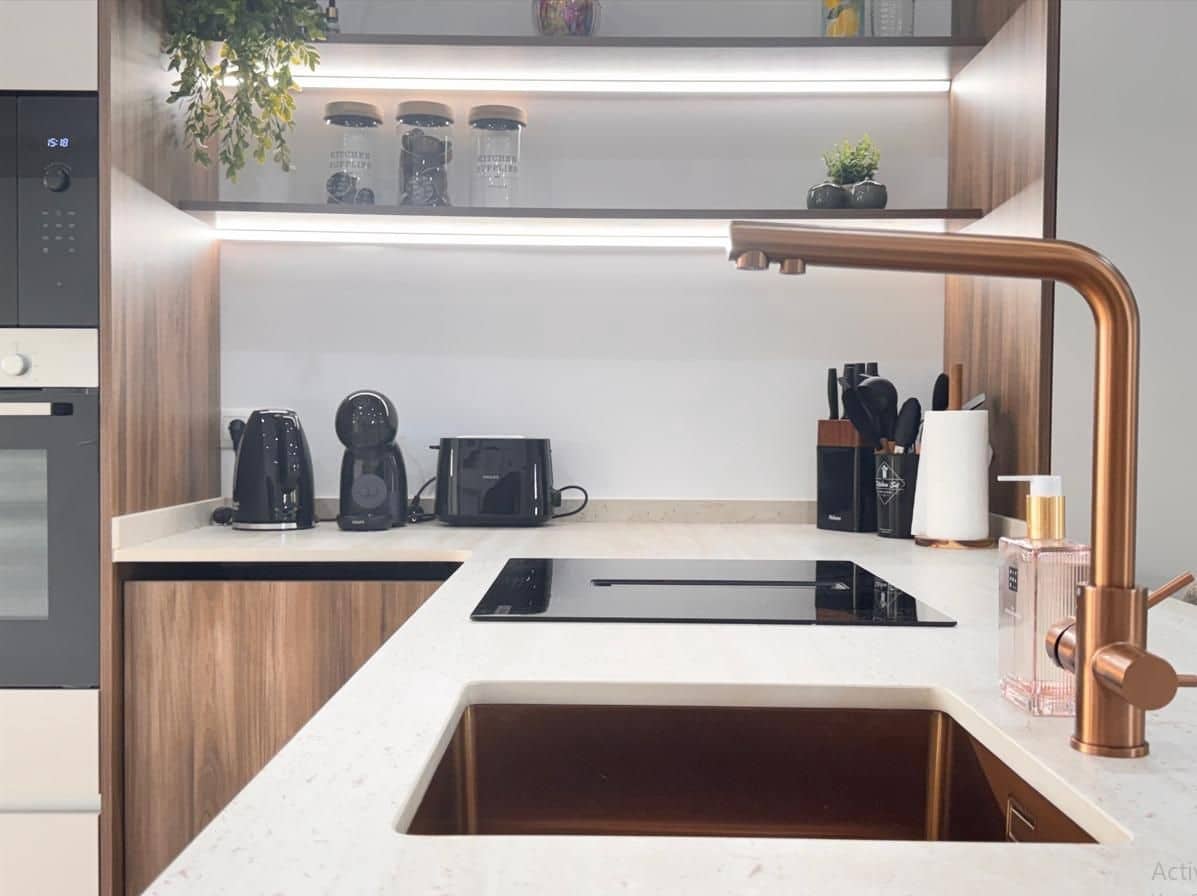 2 slaapkamer Appartement te koop in Torrevieja - € 279.000 (Ref: 9765172)