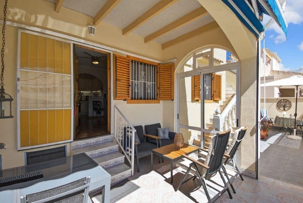 3 Zimmer Wohnung zu verkaufen in La Zenia mit Pool - 249.000 € (Ref: 9770839)