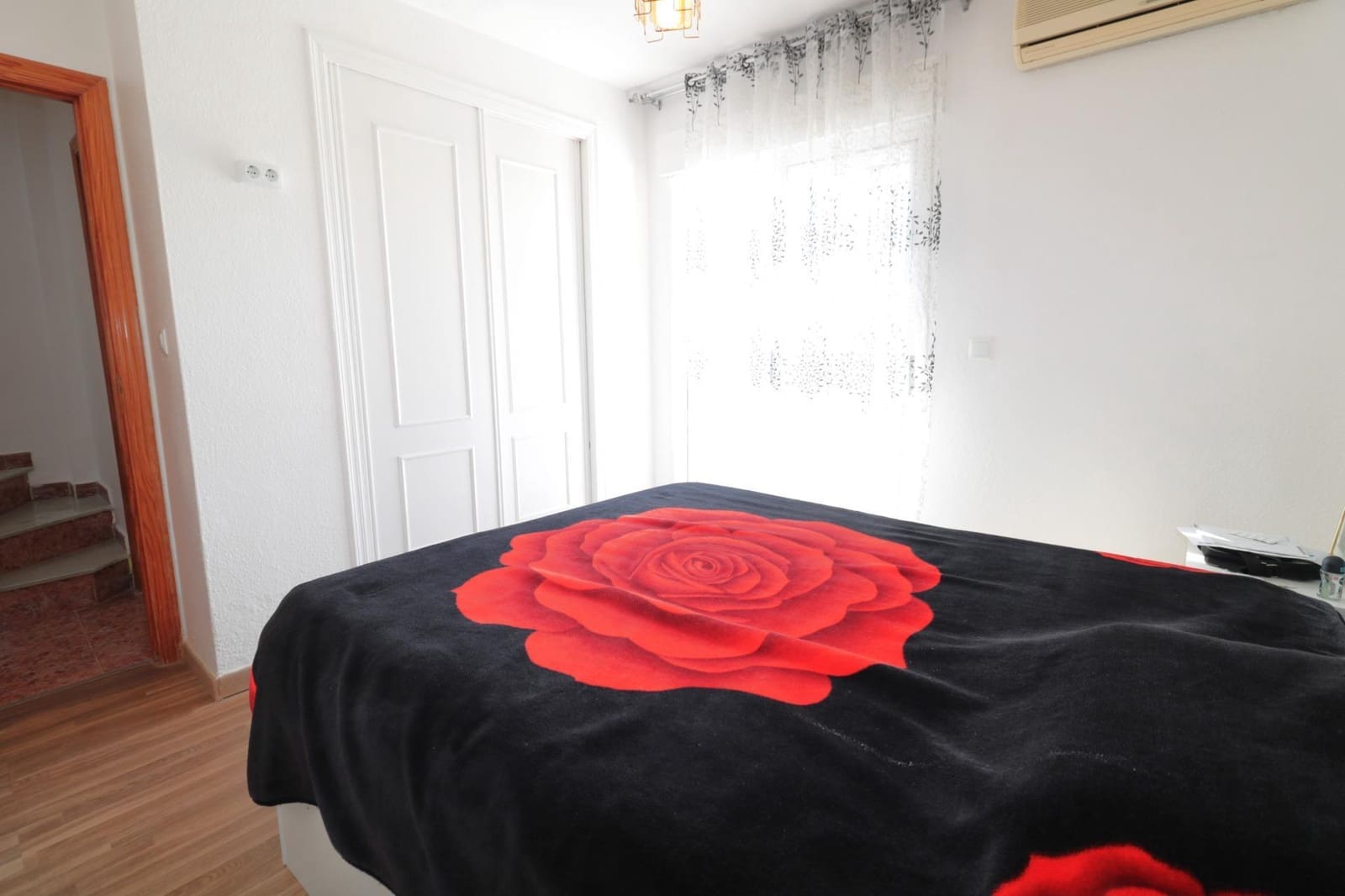 3 soveværelse Lejlighed til salg i Torrevieja med swimmingpool - € 228.000 (Ref: 9787063)