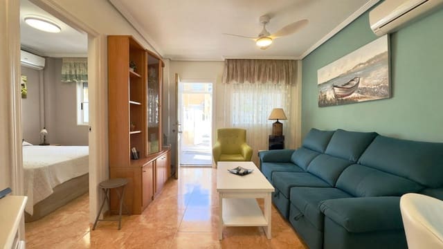 2 soverom Bungalow til salgs i Centro, Torrevieja med svømmebasseng - € 197 900 (Ref: 9787304)