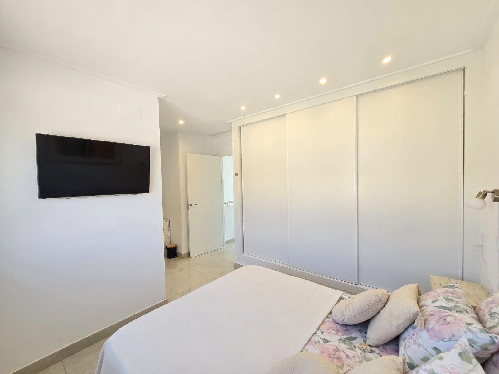 Casa de 3 habitaciones en Rojales en venta - 359.900 € (Ref: 9787468)