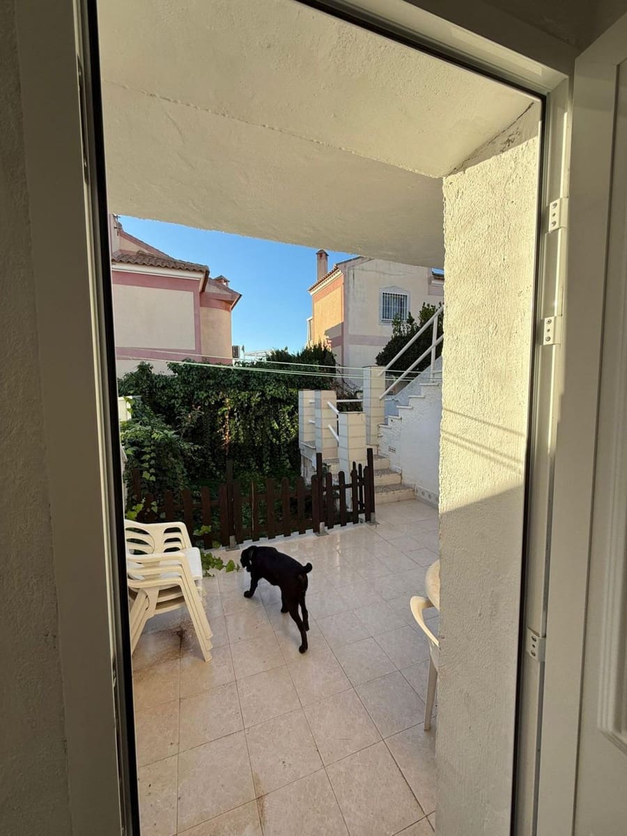 3 sypialnia Dom blizniak na sprzedaż w La Siesta - 184 900 € (Ref: 9787472)