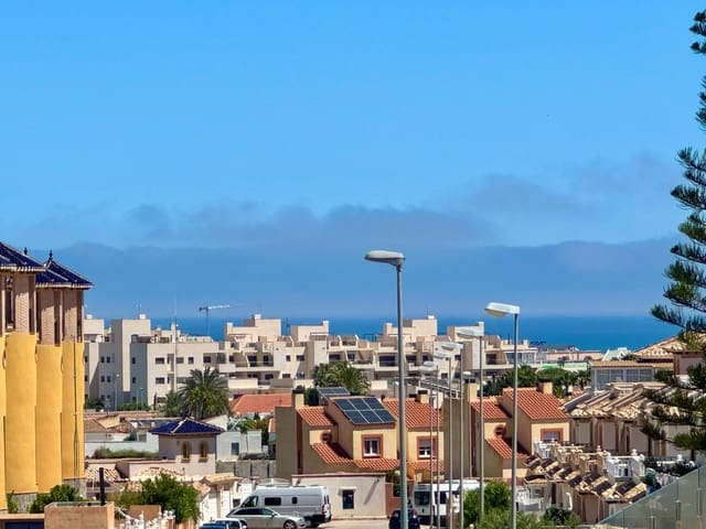 3 soveværelse Villa til salg i Lomas de Cabo Roig - Los Dolses, Orihuela med swimmingpool - € 400.000 (Ref: 9788579)