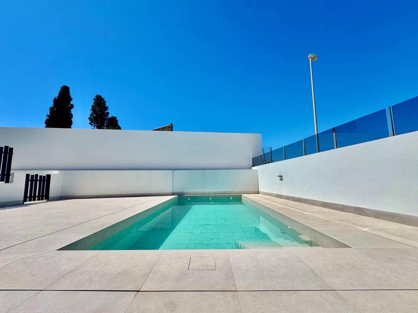 3 makuuhuone Huvila myytävänä paikassa Orihuela Costa mukana uima-altaan - 400 000 € (Ref: 9788579)