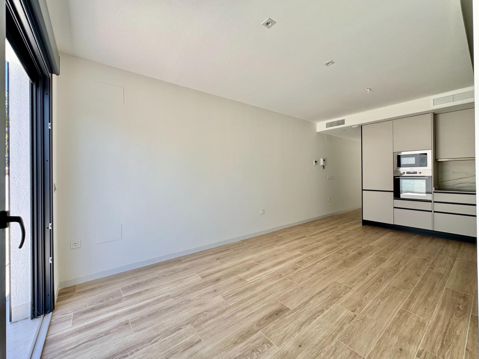 3 makuuhuone Huvila myytävänä paikassa Orihuela Costa mukana uima-altaan - 400 000 € (Ref: 9788579)