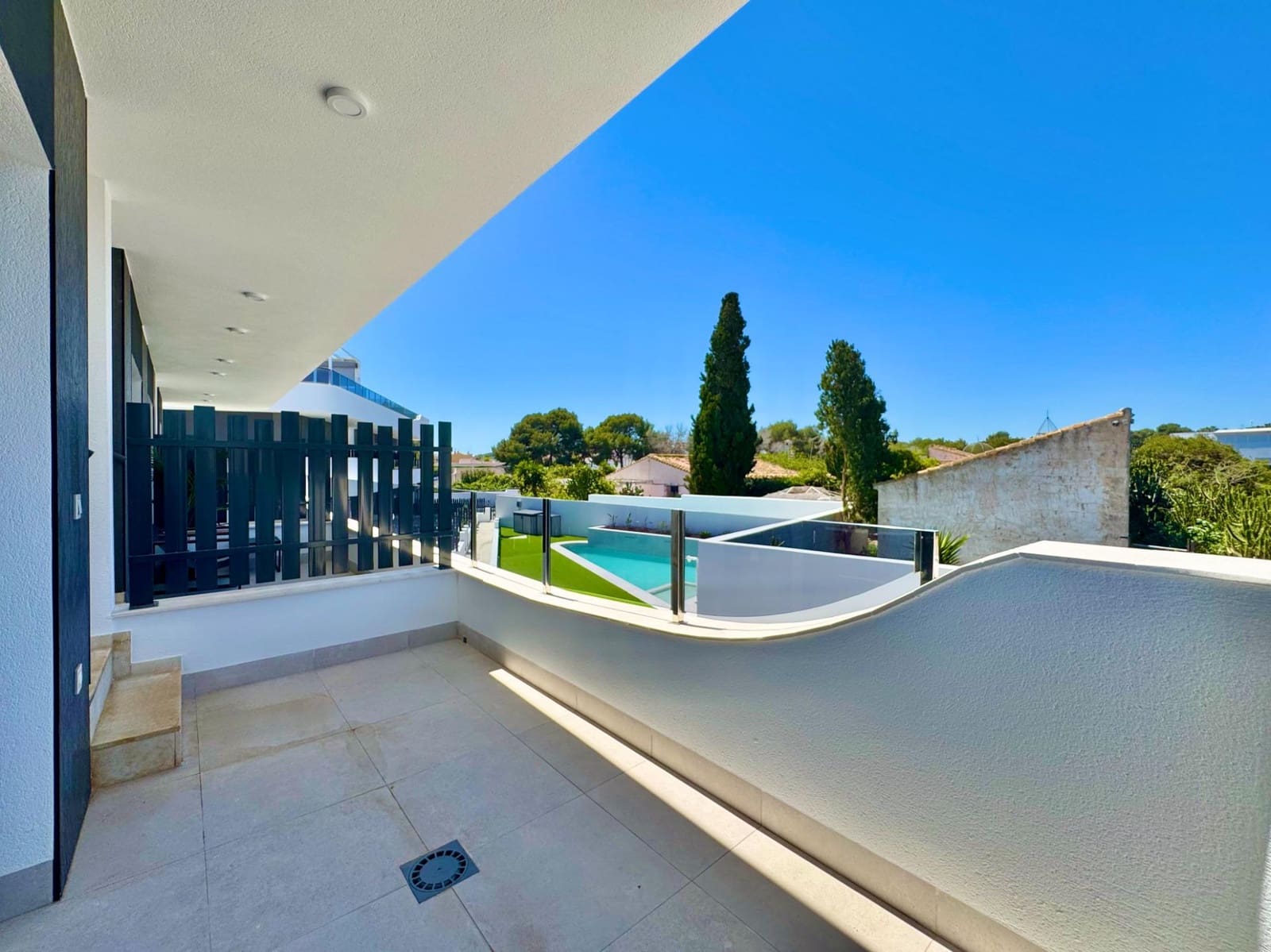 3 makuuhuone Huvila myytävänä paikassa Orihuela Costa mukana uima-altaan - 400 000 € (Ref: 9788579)