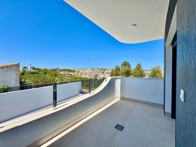 3 soverom Villa til salgs i Lomas de Cabo Roig - Los Dolses, Orihuela med svømmebasseng - € 400 000 (Ref: 9788579)