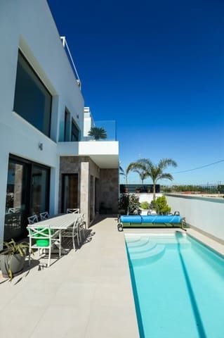 3 chambre Villa/Maison à vendre à Daya Vieja avec piscine - 379 000 € (Ref: 9788581)